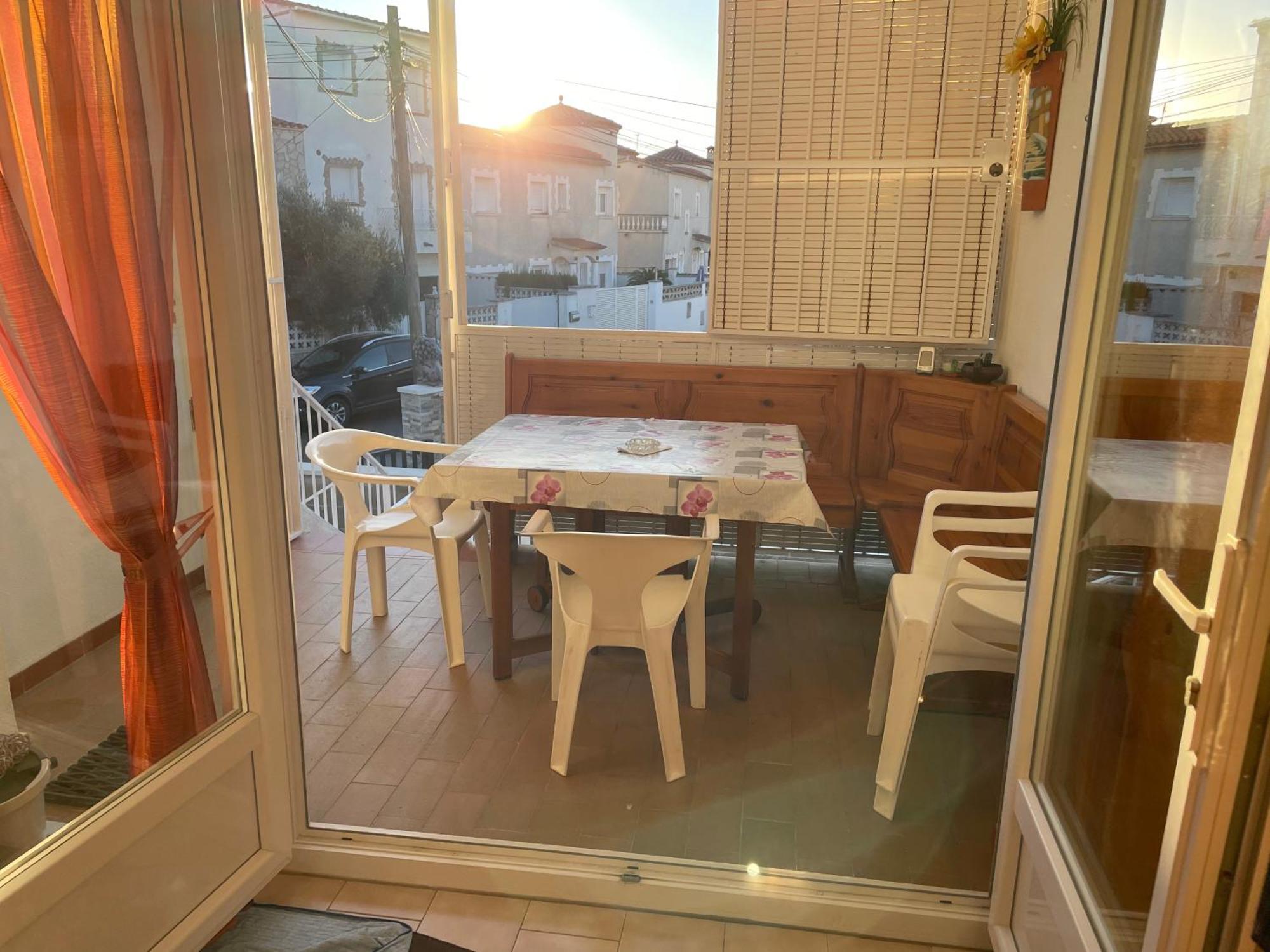 Charme Et Simplicite De Ce Nouveau Bien Empuriabrava Exterior photo